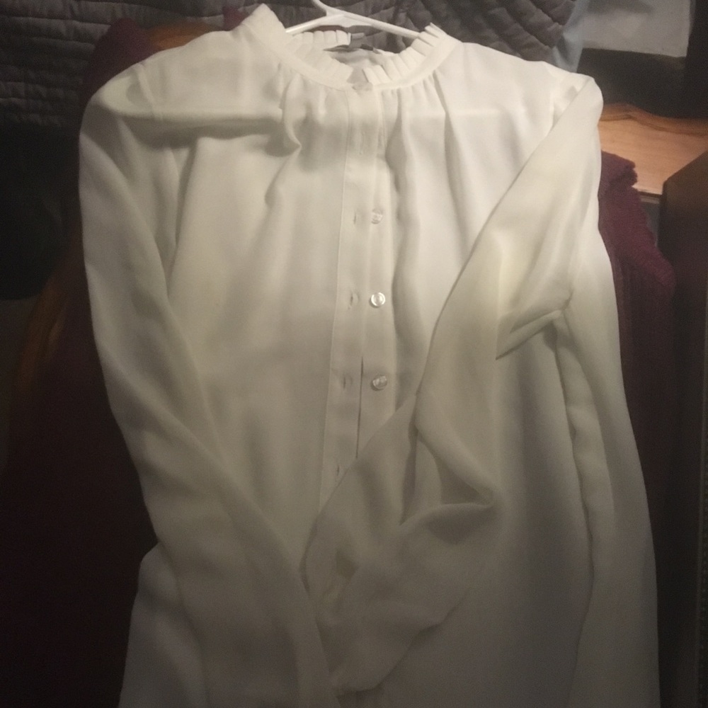 Long sleeve white blouse